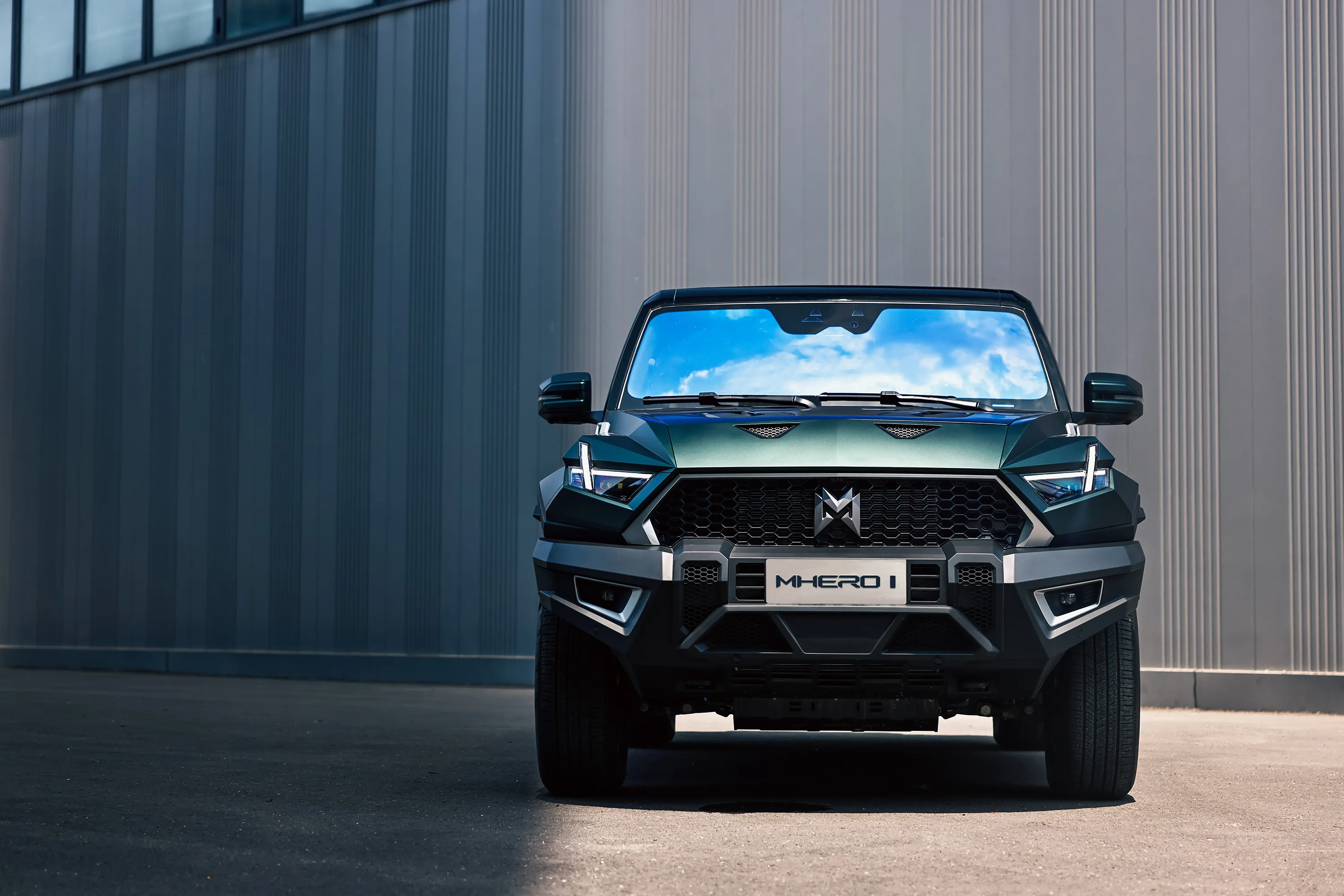 mhero car